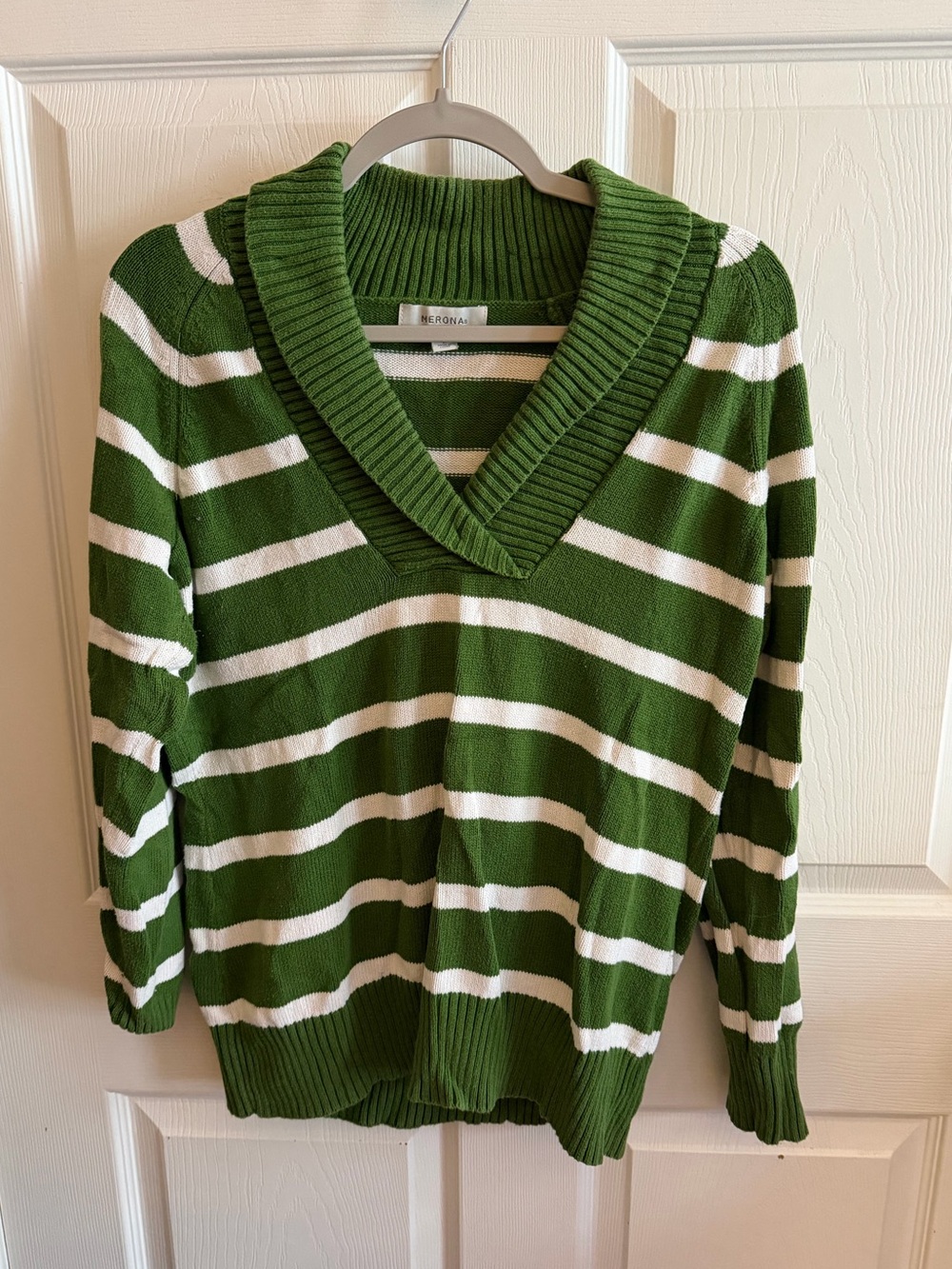 Merona Green & White Stripe V-Neck Sweater Woman’s Large